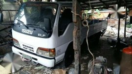Isuzu Elf 4bc2 12ft White MT For Sale