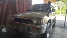 Hilux 4runner SR5 Dubai 4x4 Manual