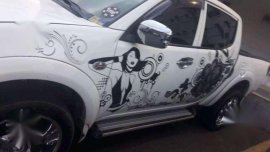 mitsubishi strada 4x4