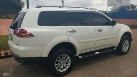 2010 montero gls matic (diesel) mux fortuner everest