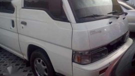 2014 urvan escapade 2015 urvan shuttle