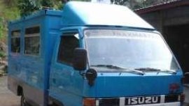 Isuzu Elf FB body