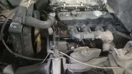 Isuzu elf aluminium van