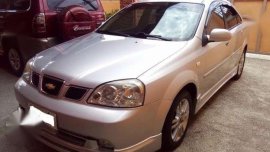 Chevrolet Optra 2005 Silver AT For Sale