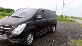 Hyundai Grand Starex VGT 2009 AT Black 