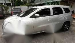 chevrolet spin 1.3diesel v avanza innova ertiga adventure sportivo