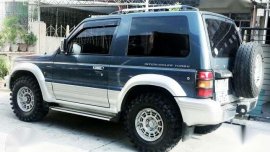 Mitsubishi pajero