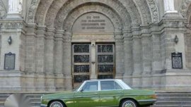 Mercedes benz W115 1976 200