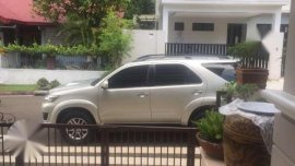 Toyota Fortuner 2013 4x4 V