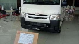 Brand New Hiace Commuter 80K DP all in