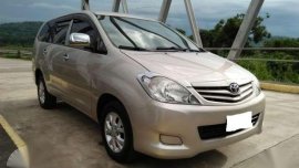 2012 Toyota Innova E Mt