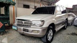 Toyota Land Cruiser V8 4X4 VXR White AT 