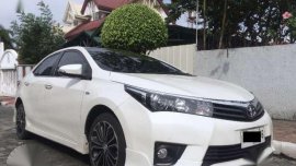2015 Toyota Corolla Altis 2.0V - Pearl White (Top of the Line)