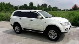2010 Mitsubishi Montero GLS White AT 