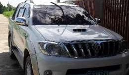Toyota Hilux 3.0 G 2006 White MT For Sale