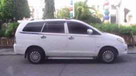Toyota Innova J