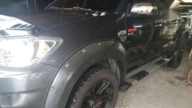 Toyota Hilux E 2010 MT Gray For Sale