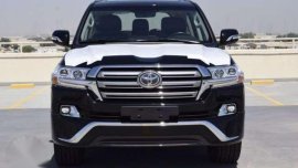 2017 Toyota Land Cruiser LC200 Luxury Platinum BLACK