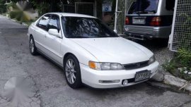 Honda Accord Vtech 1996 White AT For Sale