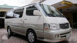 2004 Toyota Hiace Super Grandia 3.0 MT 