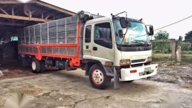Isuzu Forward giga Head not Elf Canter