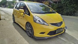 Honda Jazz 1.5 I-vtec Yellow AT For Sale