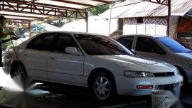 Honda Accord 1996 AT White For Sale