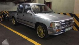 Toyota Hilux 1993 4X2 Silver MT For Sale