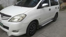 Toyota Innova J