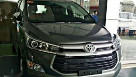 In006 Enjoy the drive Innova 2017 Toyota for 63K Promo
