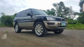 Toyota RAV4 2.0 1999 Black AT For Sale