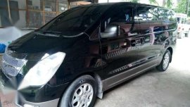 Hyundai Grand Starex Gold VGT 2009 AT Black 