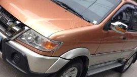 2010 Isuzu Crosswind XUV MT Orange 