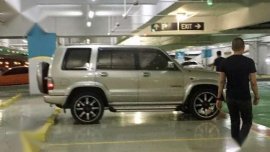 Local Trooper 2003 Automatic Skyroof Edition