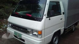 Mitsubishi L300 fb aluminum van