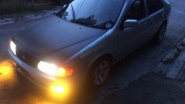 Nissan Sentra 1995 sedan silver for sale 