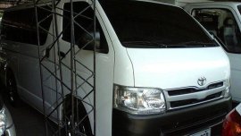 Toyota Hiace 2013 Van white for sale 