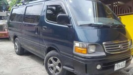 TOYOTA Hi Ace Commuter 2000 model