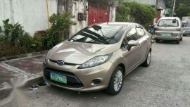 Ford Fiesta 2012 AT Beige For Sale