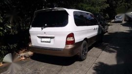 Kia Carnival 2001 Negotioable