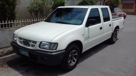 For sale Isuzu Fuego 2005