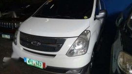 Hyundai Grand Starex 2013 AT White