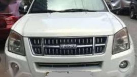 2010 Isuzu Alterra 3.0 iTEQ 4x2 MT White