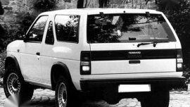 Nissan Terrano 2002 MT White For Sale