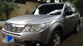 Subaru Forester 2.0X 2010 Silver AT For Sale
