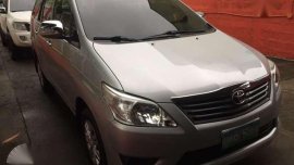 toyota innova 2012