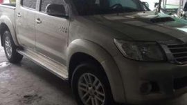 toyota hilux 2013 model 4x4