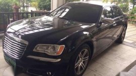 2012 Chrysler 300c V6 AT Black For Sale