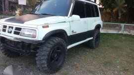 Suzuki Vitara 2002 model manual transmission all power