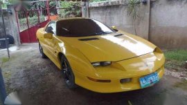 Chevrolet Camaro 2005 V6 Yellow AT For Sale